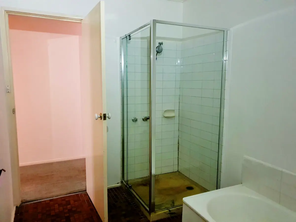 3 Bed, 2 Bath