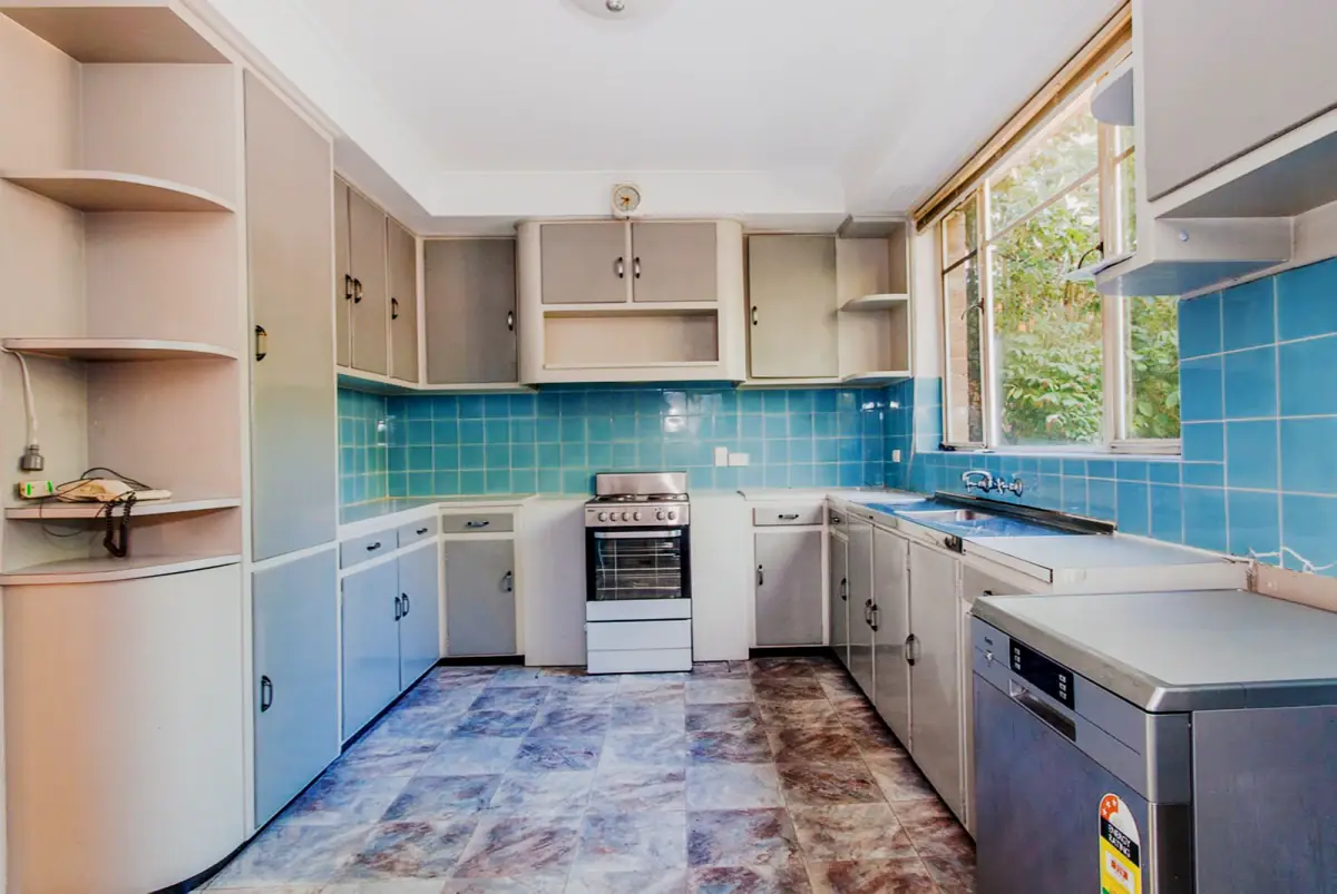 3 Bed, 1 Bath