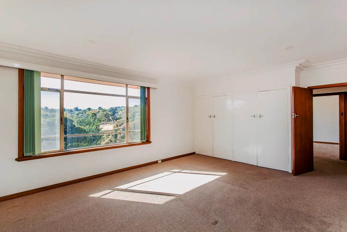 3 Bed, 1 Bath