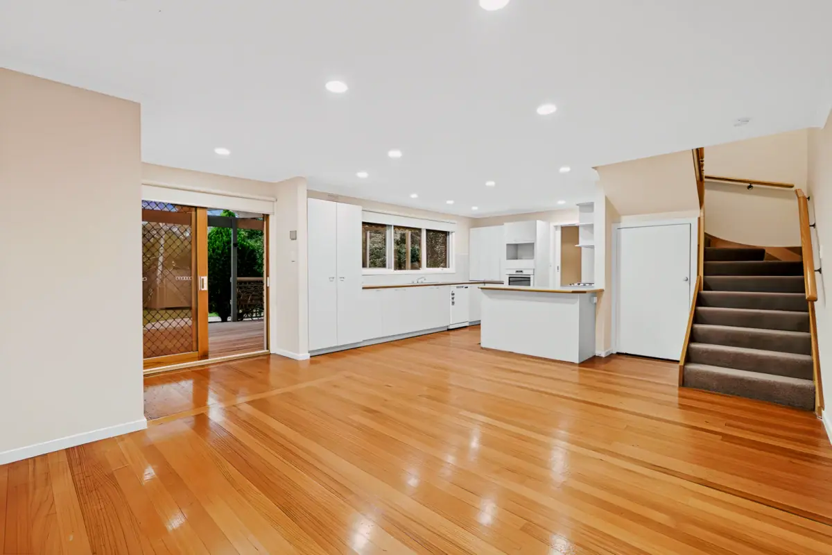 5 Bed, 2 Bath