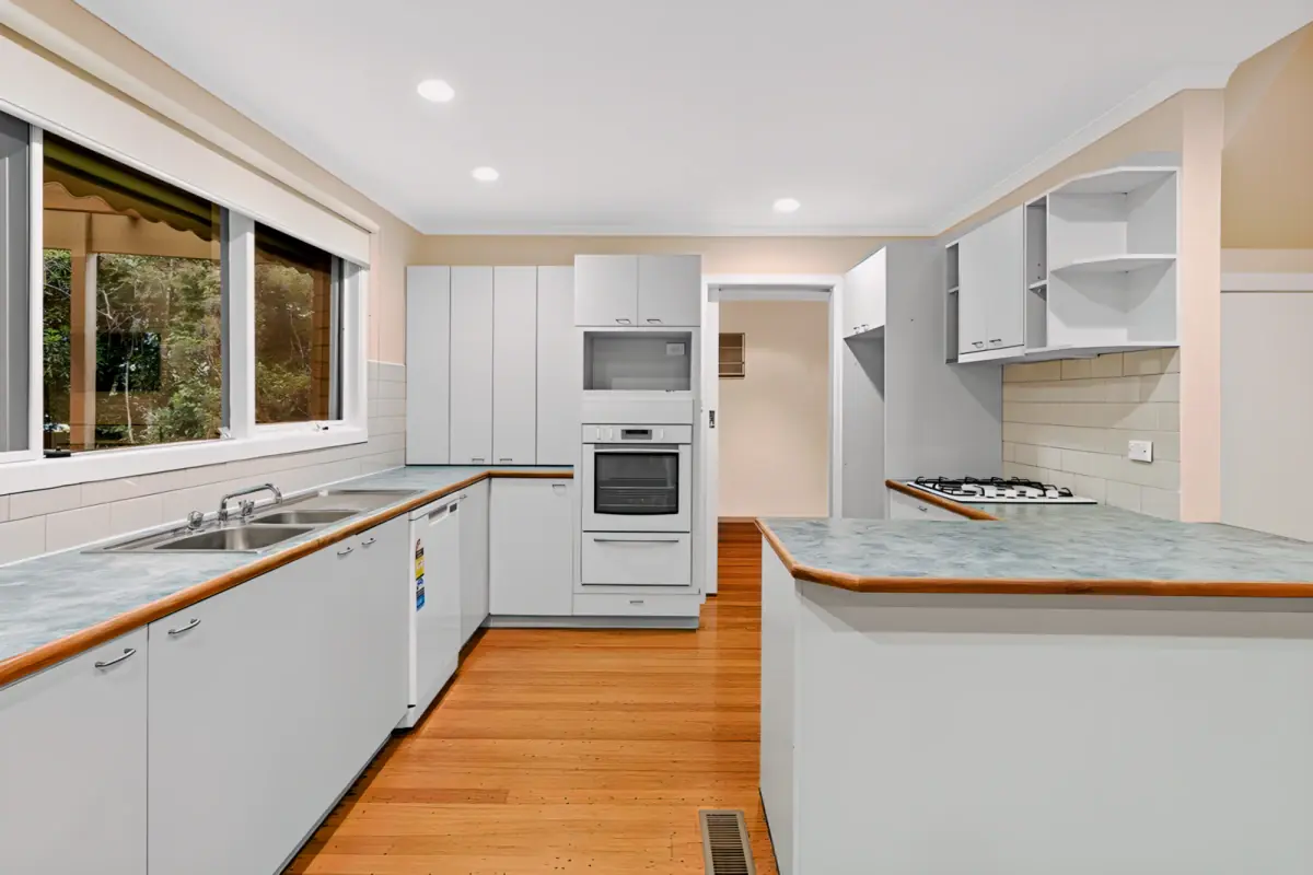 5 Bed, 2 Bath