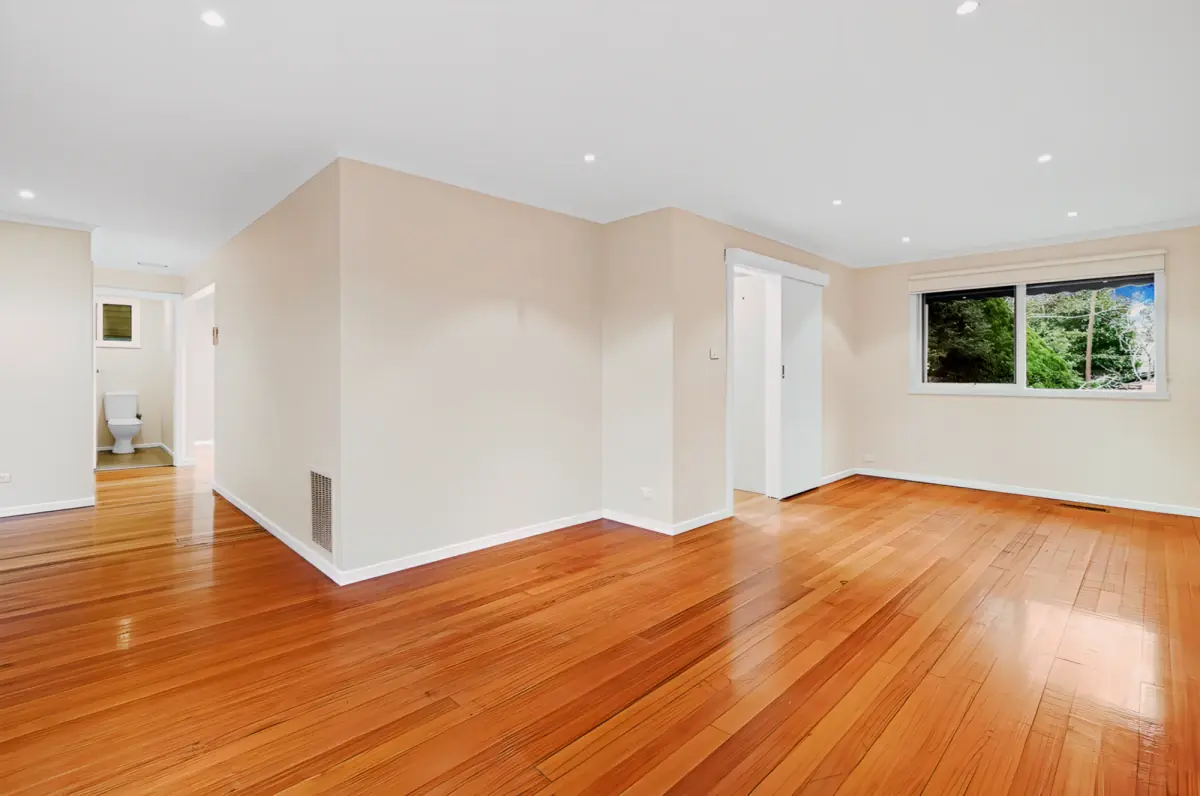 5 Bed, 2 Bath