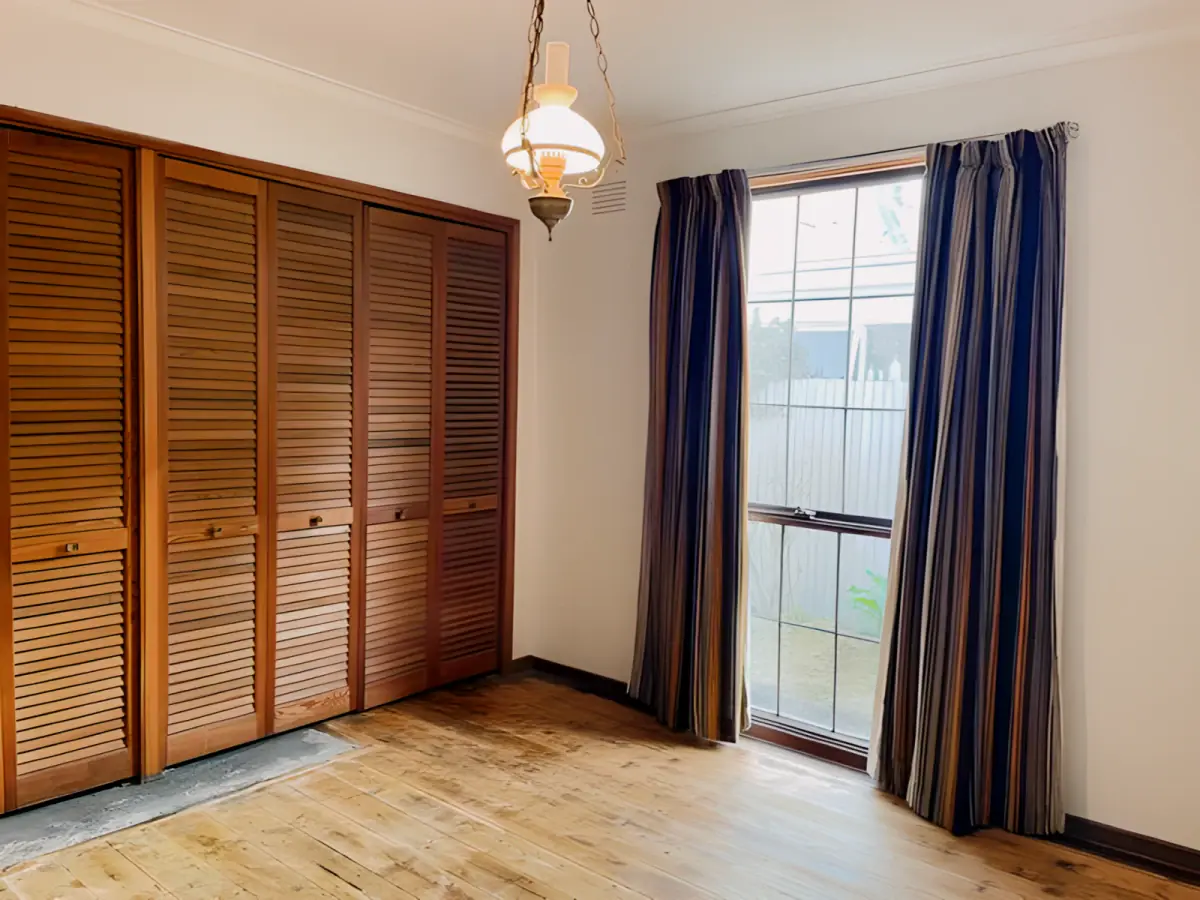 3 Bed, 1 Bath