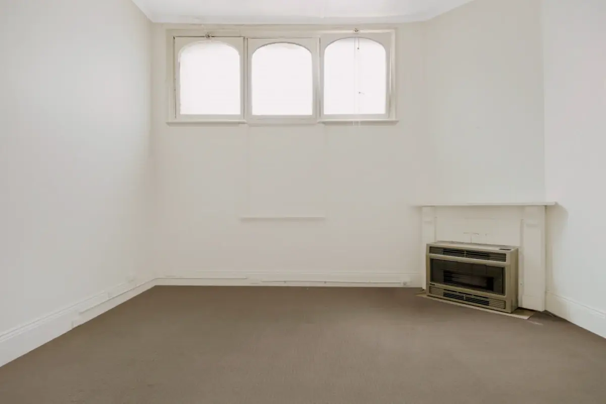 3 Bed, 1 Bath