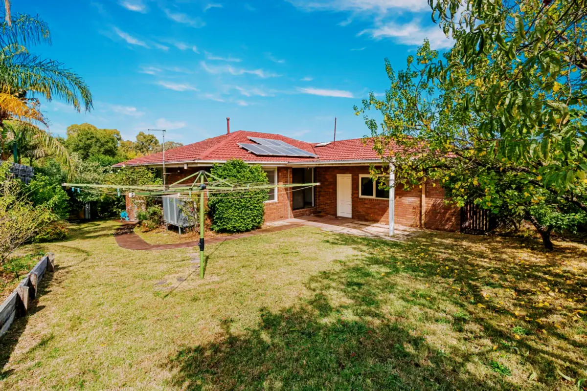 4 Bed, 2 Bath