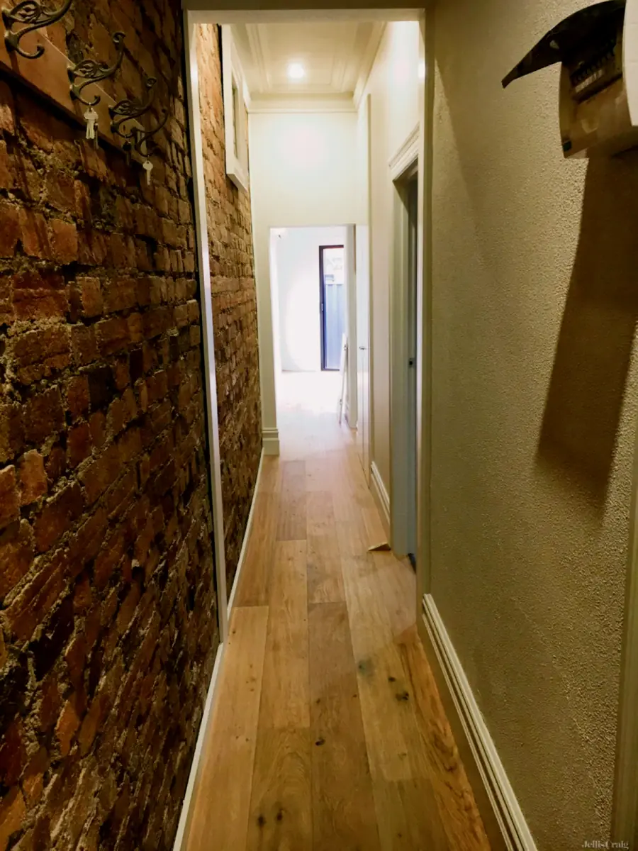 1 Bed, 1 Bath
