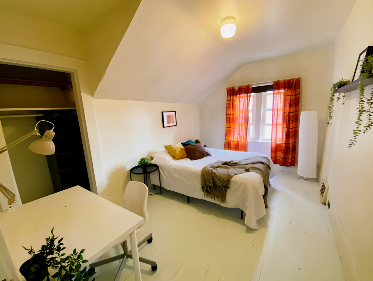 Picasso Room