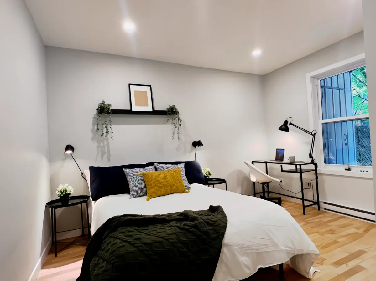 Saint Denis Room