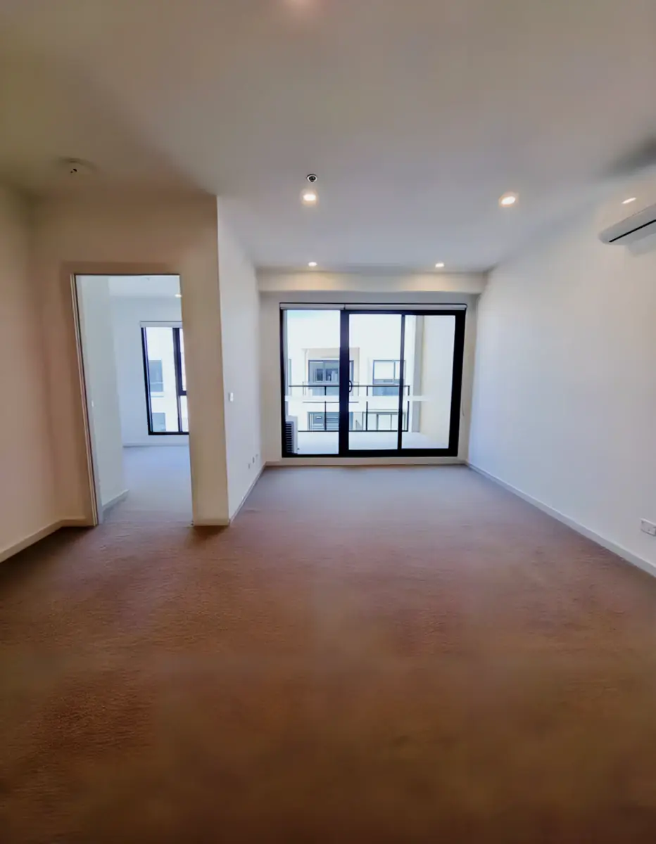 1 Bed 1 Bath (unfurnished)