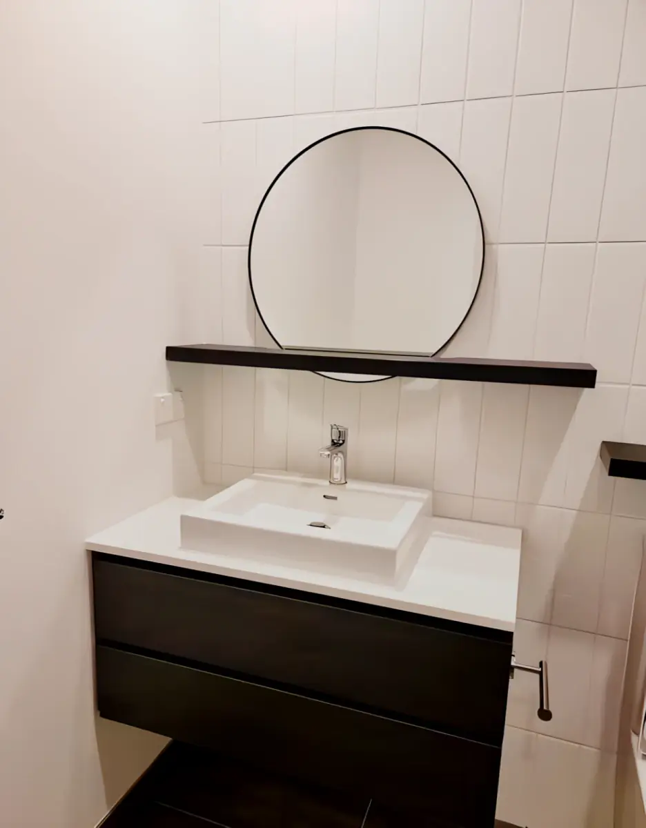 1 Bed 1 Bath (unfurnished)