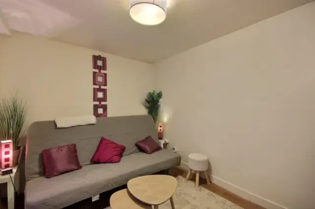 studio in 2e   Bourse