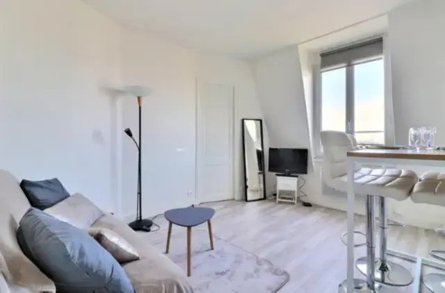 Studio Rooms view 1