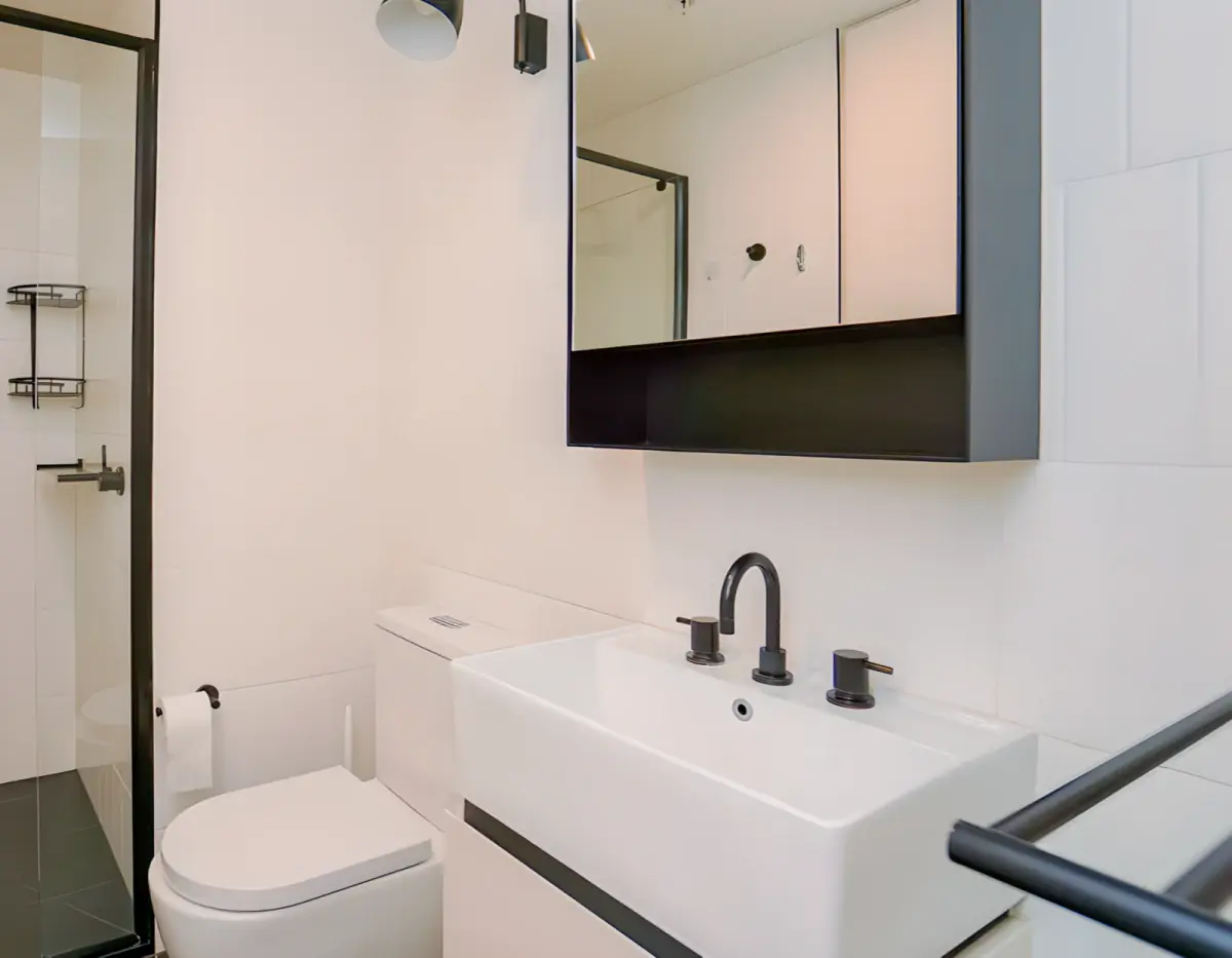 2 Bedroom