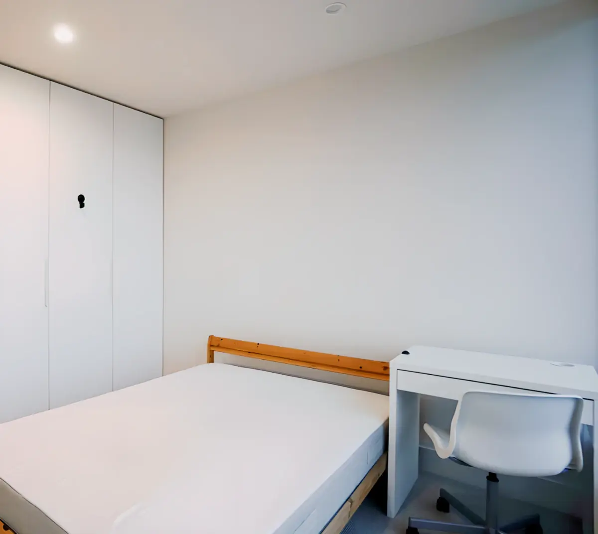 2 Bedroom