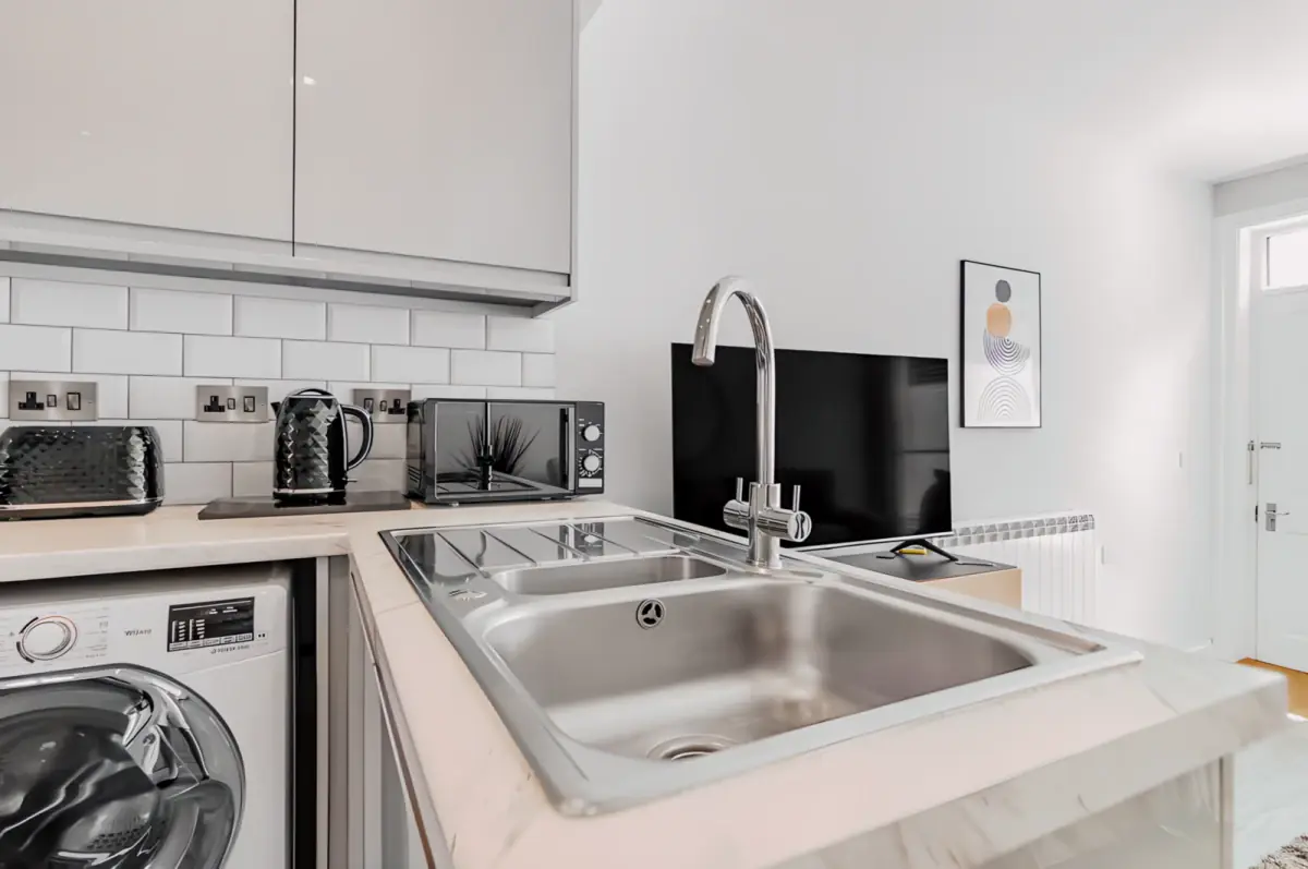 Beautiful Surrey Street Duplex
