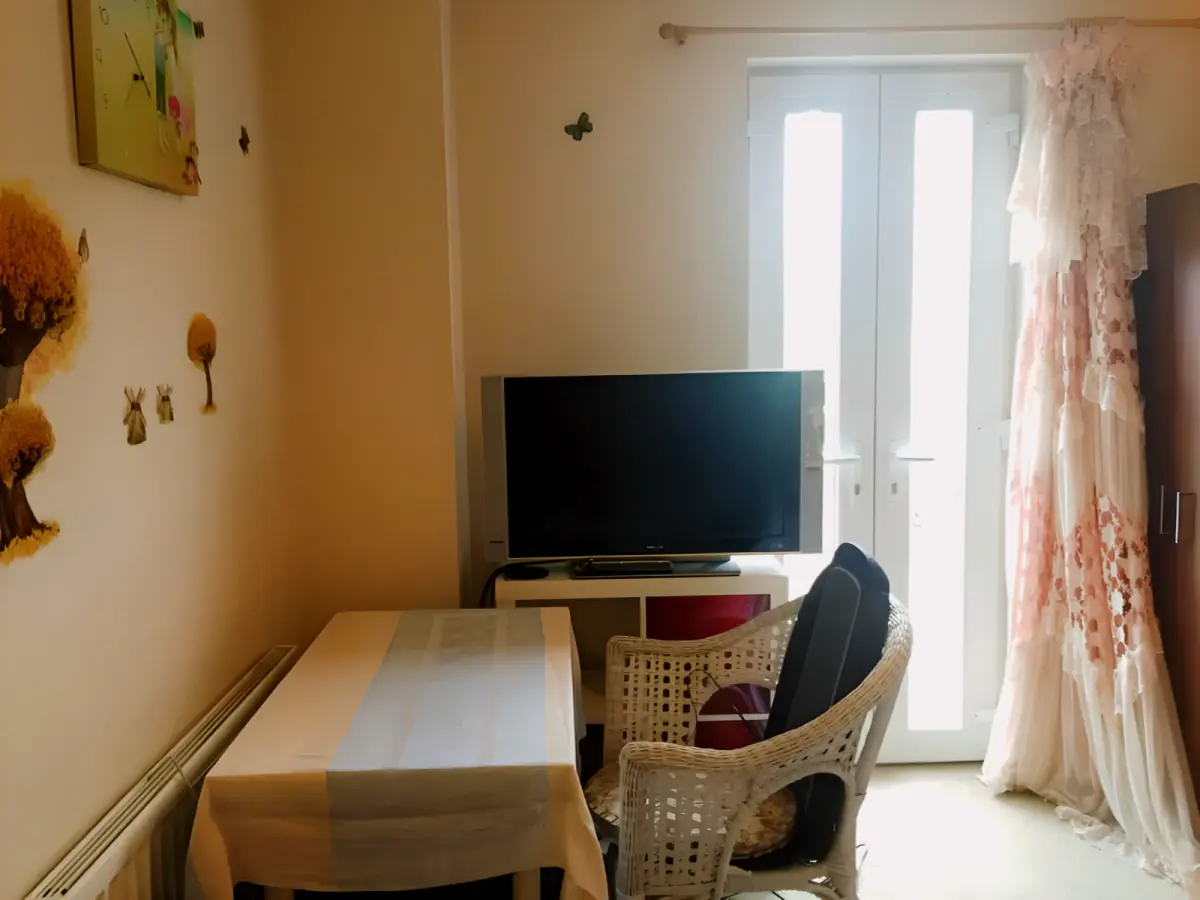 2 beds 2baths