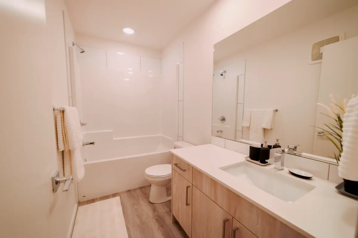 2FL-559 Rooms view 1