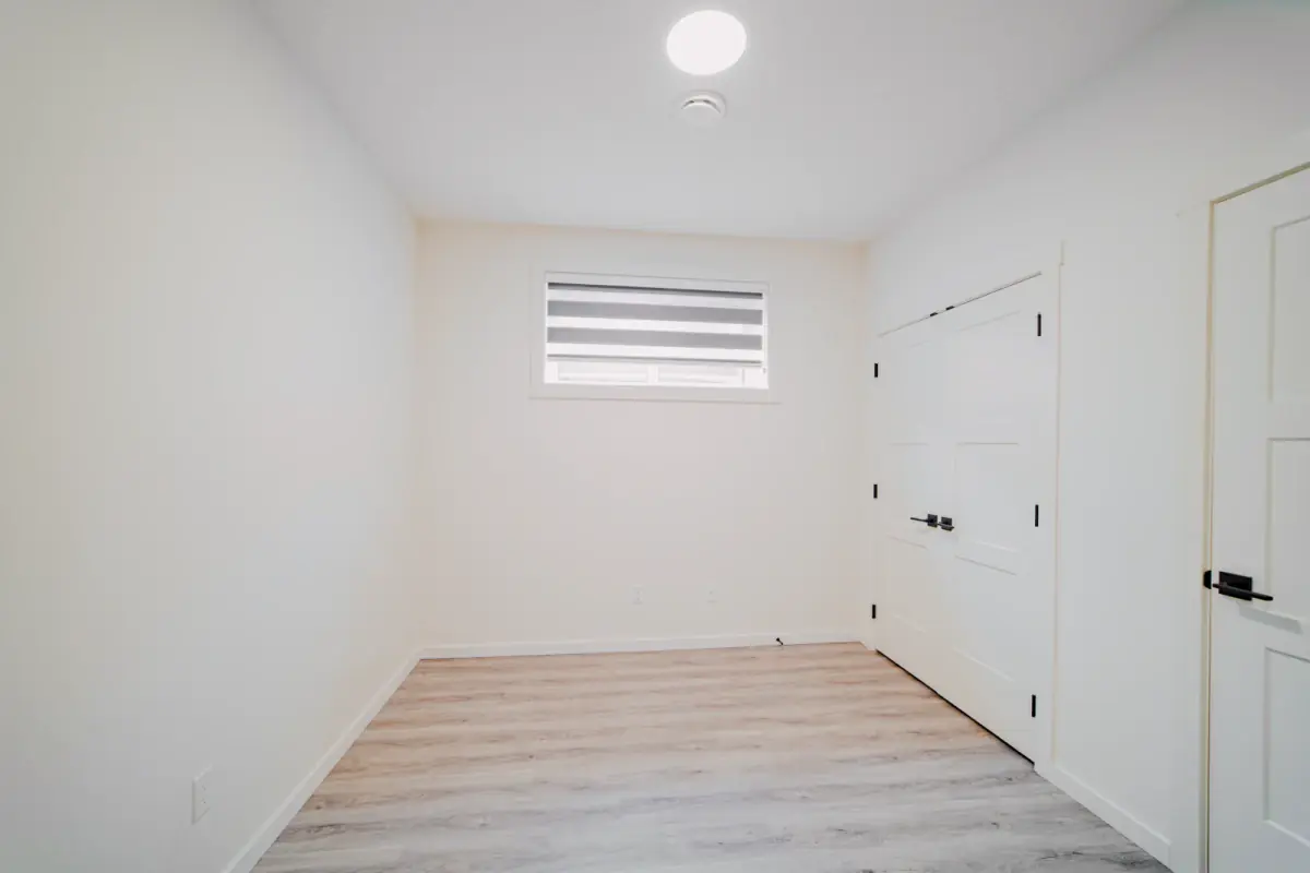 1 Rooms view 1