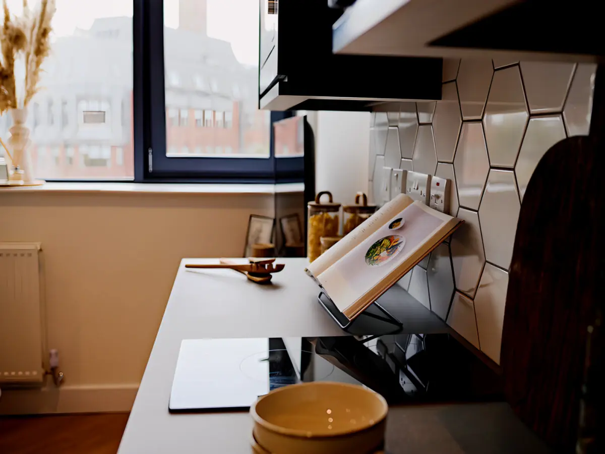 1 Rooms view 2