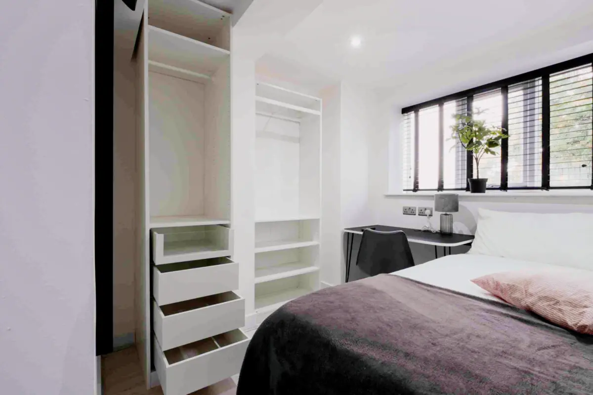 Property resident preview 7