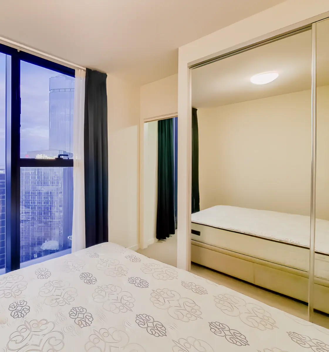 2 Bedroom