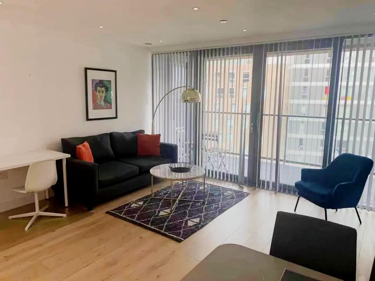 1 Bedroom 1 Bathroom Flat 1407