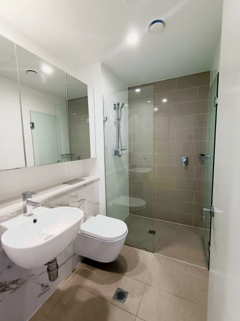 2 bed 2 bath