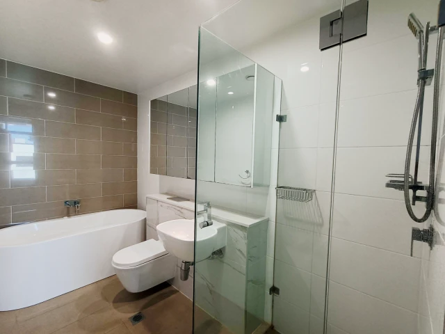 2 bed 2 bath