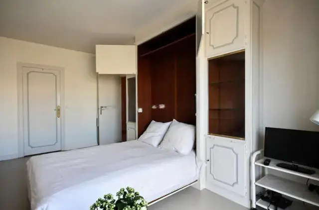 Charming studio in Neuilly-sur-Seine