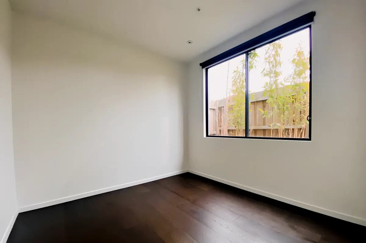 8/891 Toorak Road