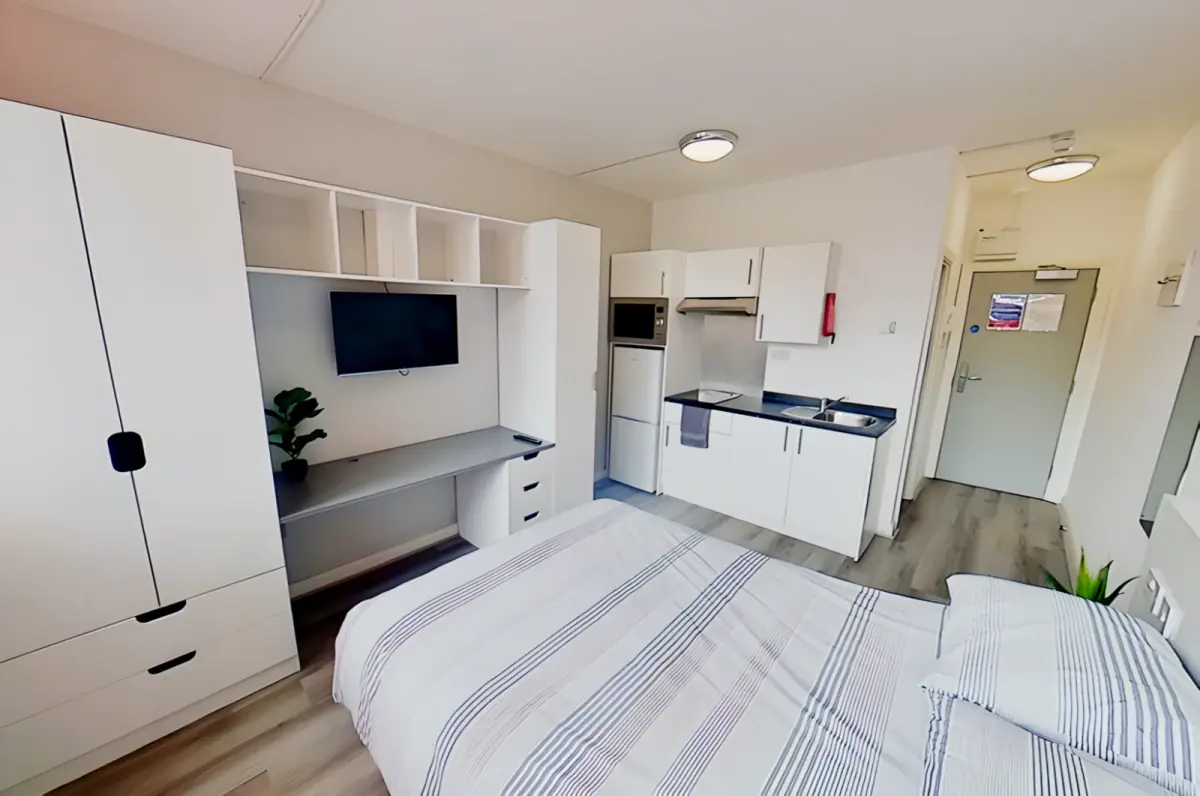 Property resident preview 7