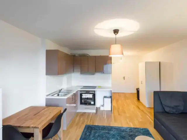 Lovely studio with balcony in Tempelhof-Schöneberg