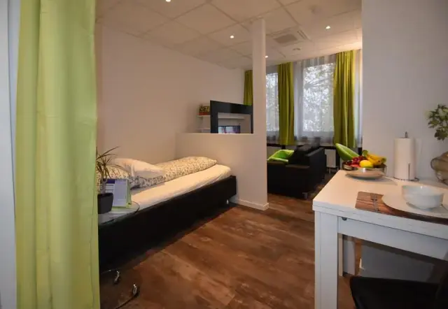 Studio Rooms view 3