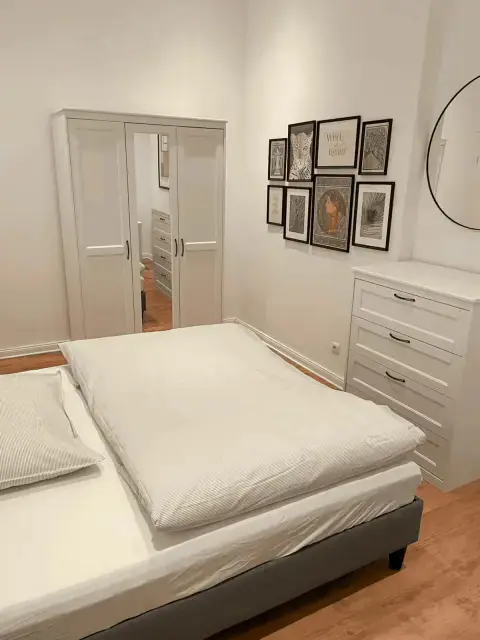 Schivelbeiner Rooms view 3