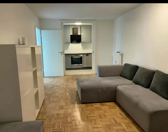 Institutstrasse