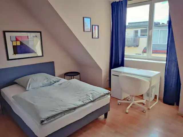 Schoenhauser Rooms view 2
