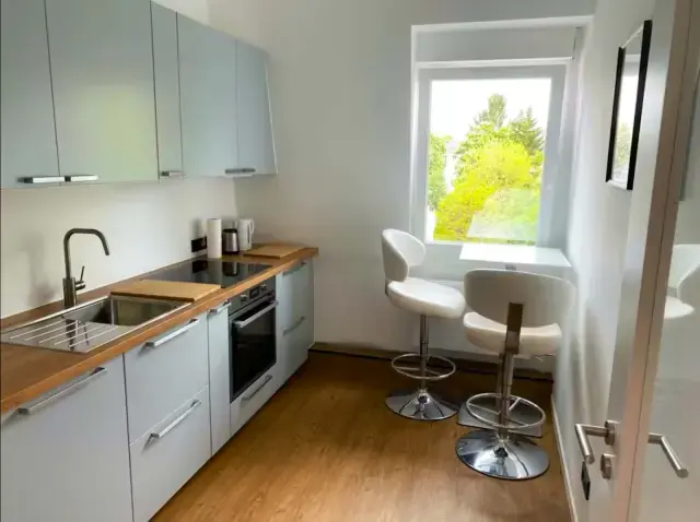 Eschersheimer Rooms view 1