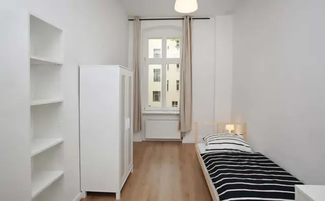 Zimmer in der Warschauer Strasse