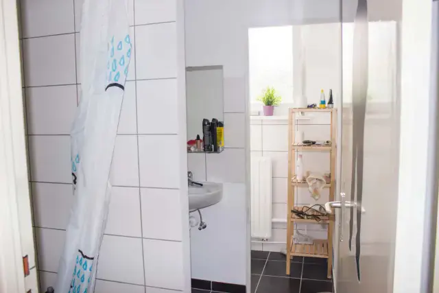 Zimmer in der Hauptstrasse B