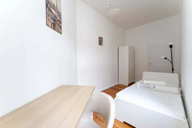 Room 1