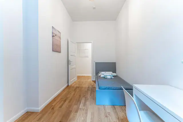 Room 4