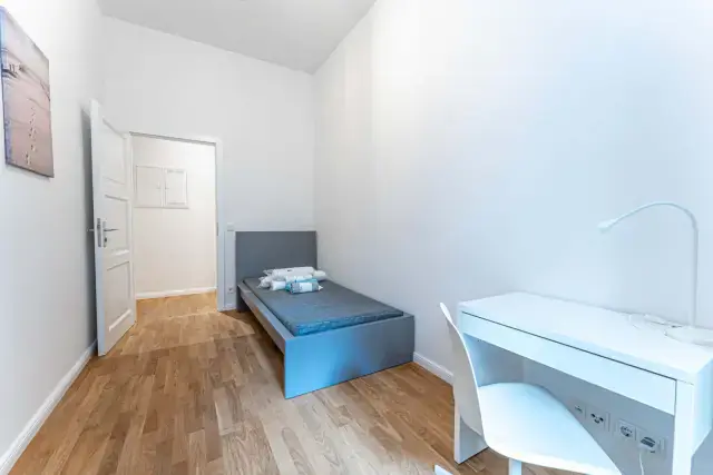 Room 4