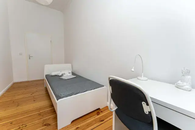 Room 1