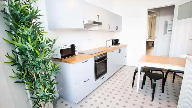 Zimmer in der Treuchtlinger Str.