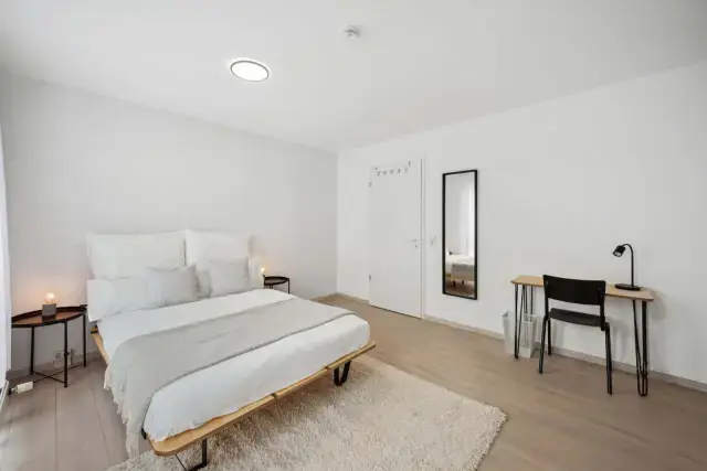 Zimmer Rooms view 2