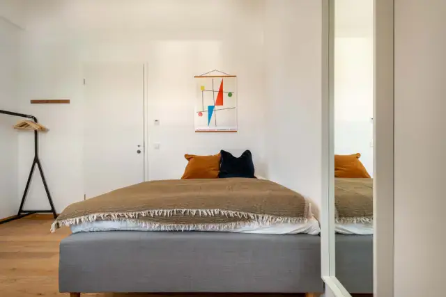 Room 1 Standard+