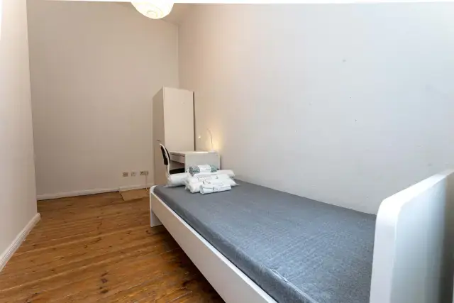 Room 5