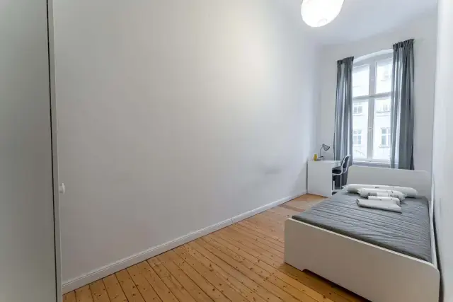 Room 1