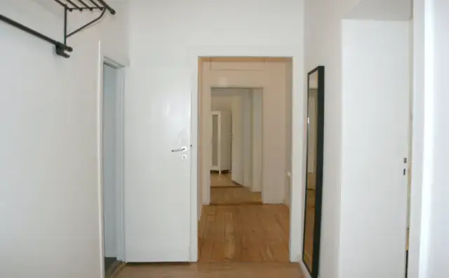Kranzer Strasse 5DE-01-092M