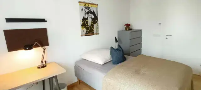 Room 4 Standard+